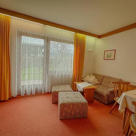 Apartment Thoeni
