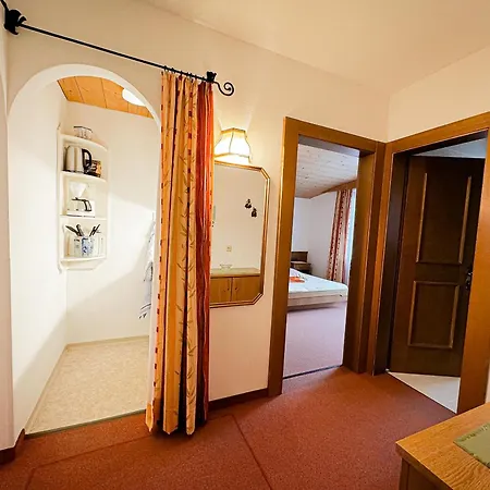 Thoeni Apartament Seefeld w Tirolu